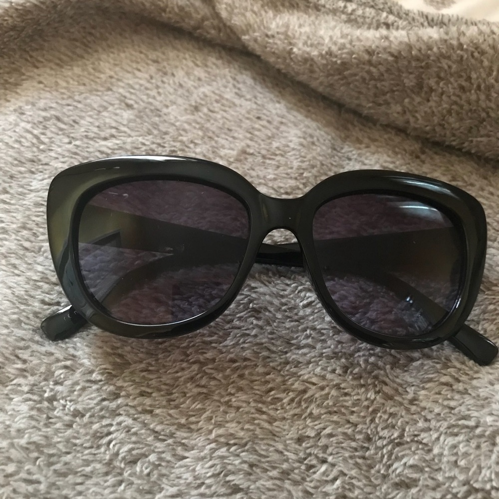 Black cat eye sunglasses.